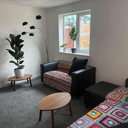 Cosy Bungalow In A Handy Location Market Harborough Luaran gambar